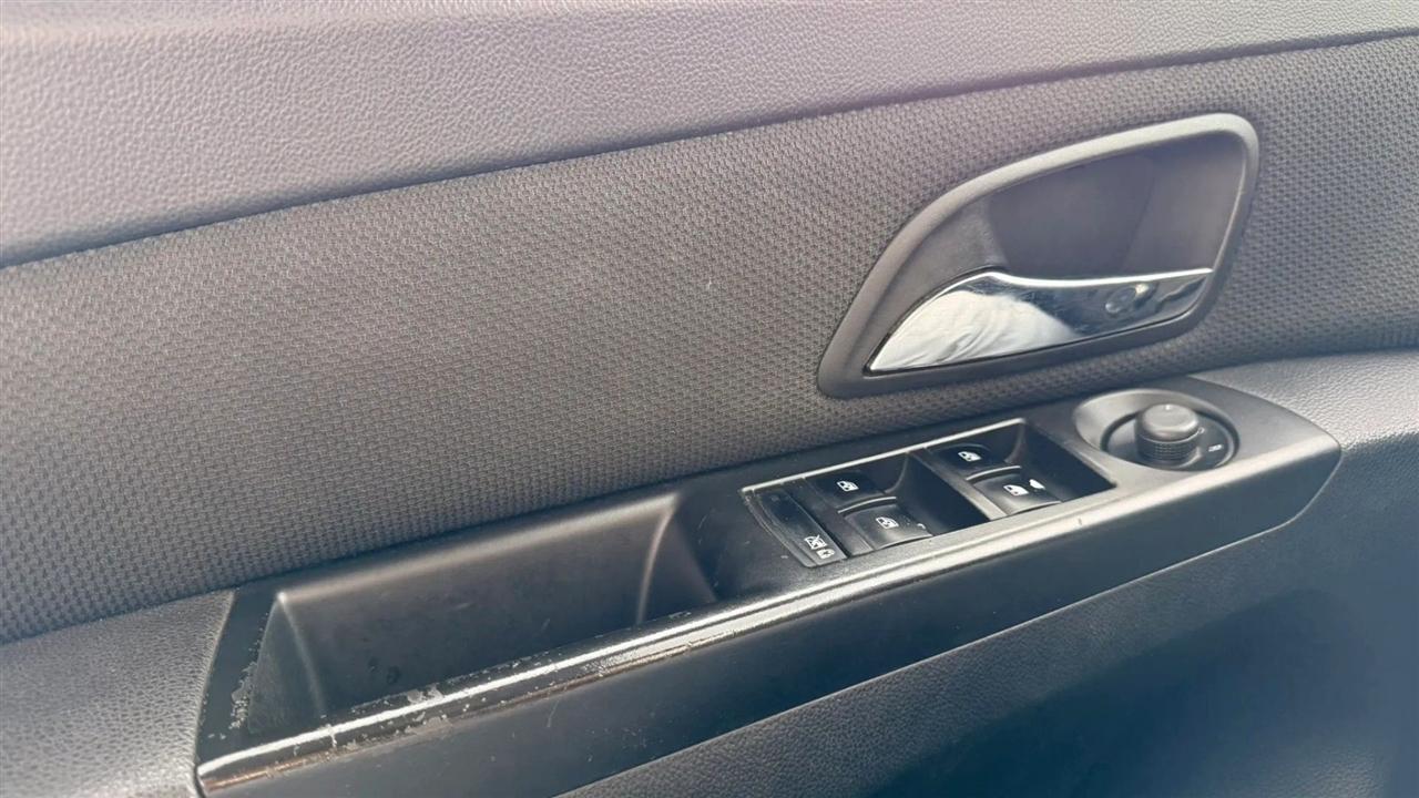 Chevrolet Cruze 1LT Auto 2013