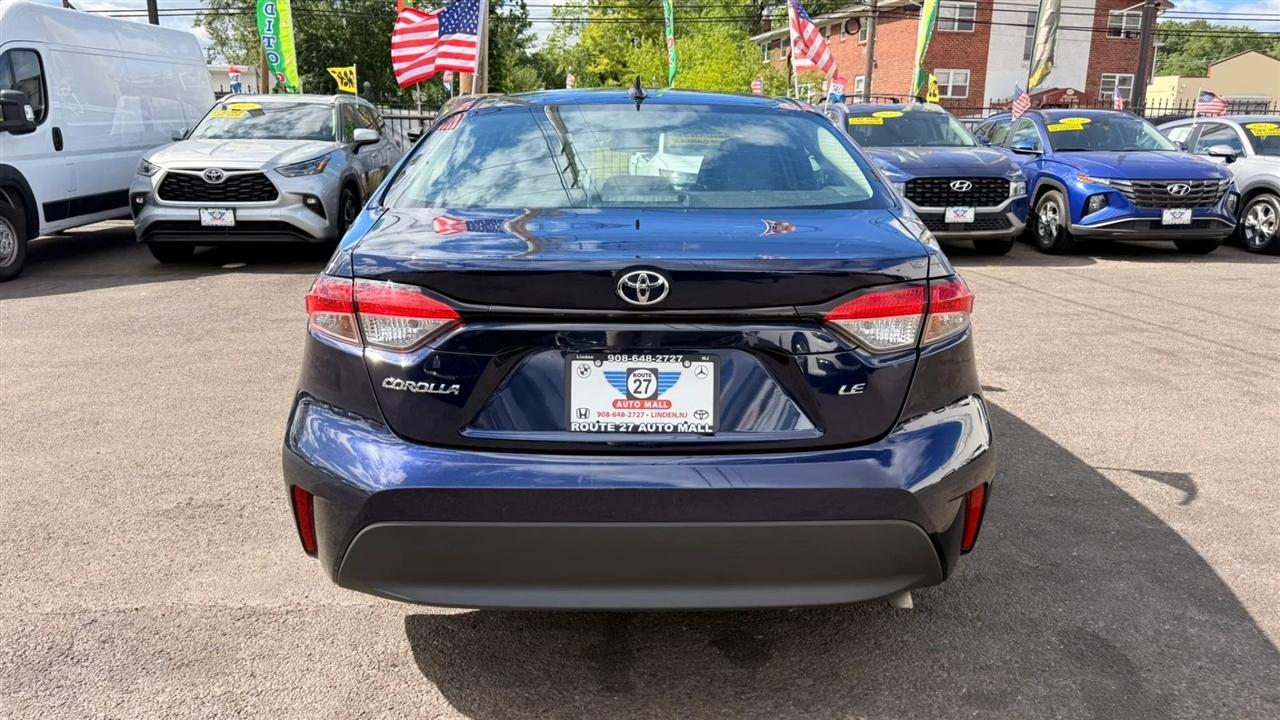 Toyota Corolla LE 2024