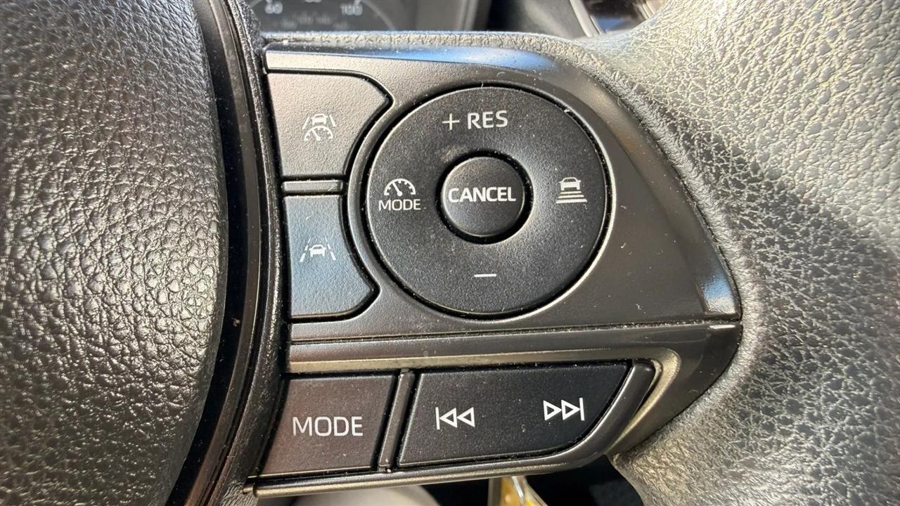 Toyota Corolla LE 2024