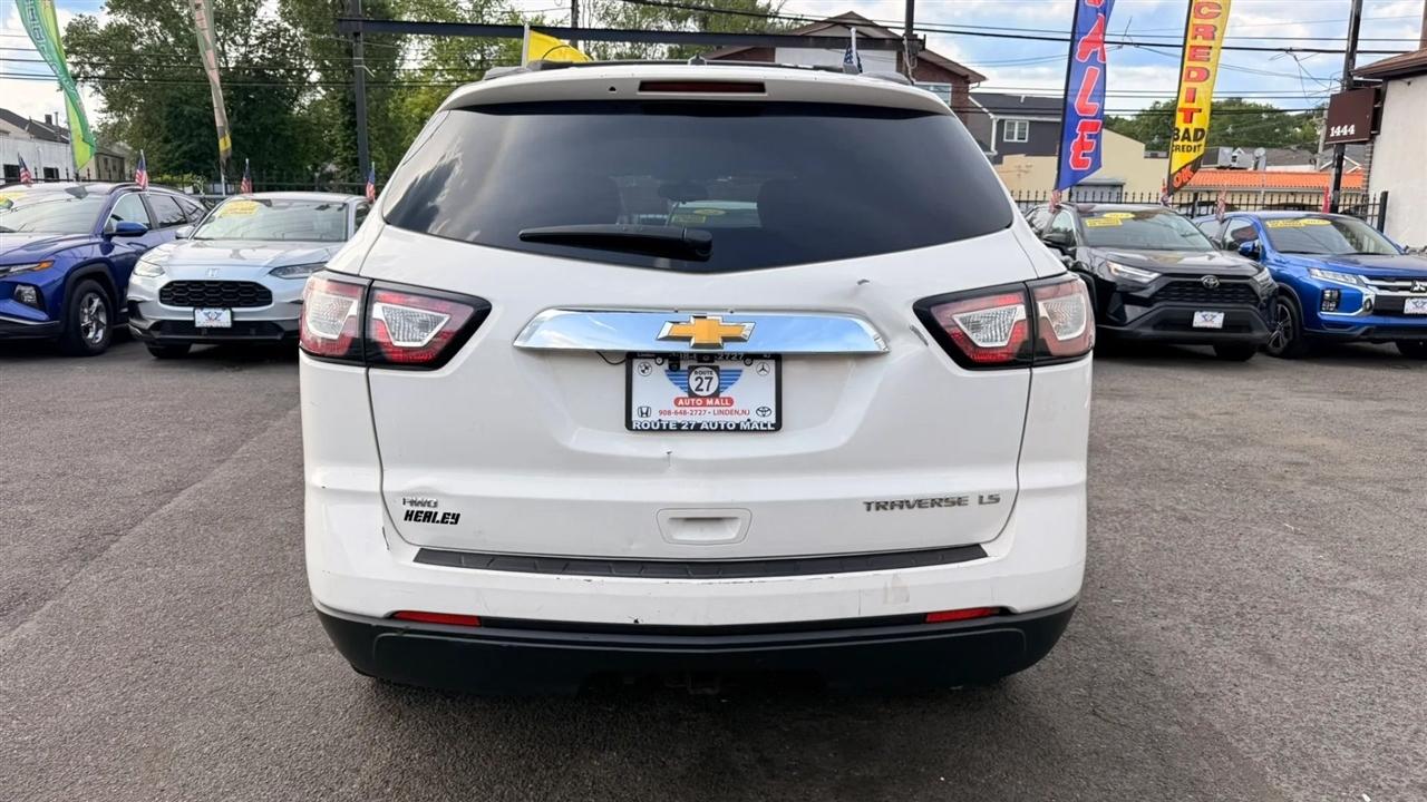Chevrolet Traverse LS AWD 2013