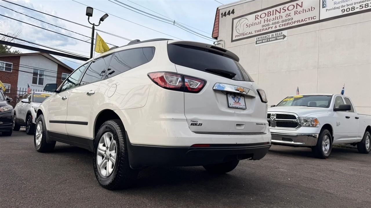 Chevrolet Traverse LS AWD 2013
