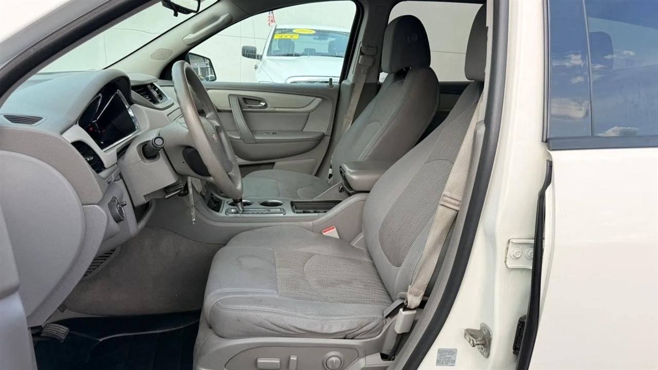 Chevrolet Traverse LS AWD 2013