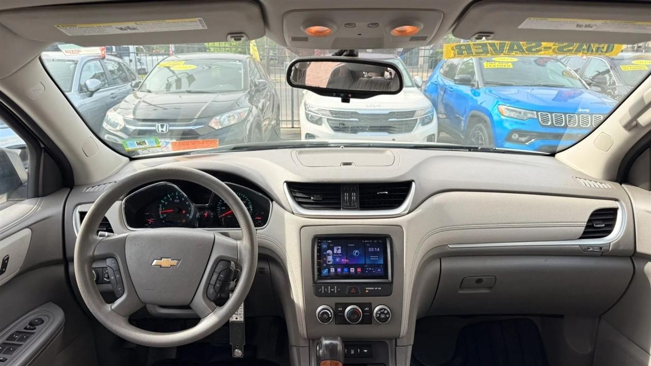 Chevrolet Traverse LS AWD 2013
