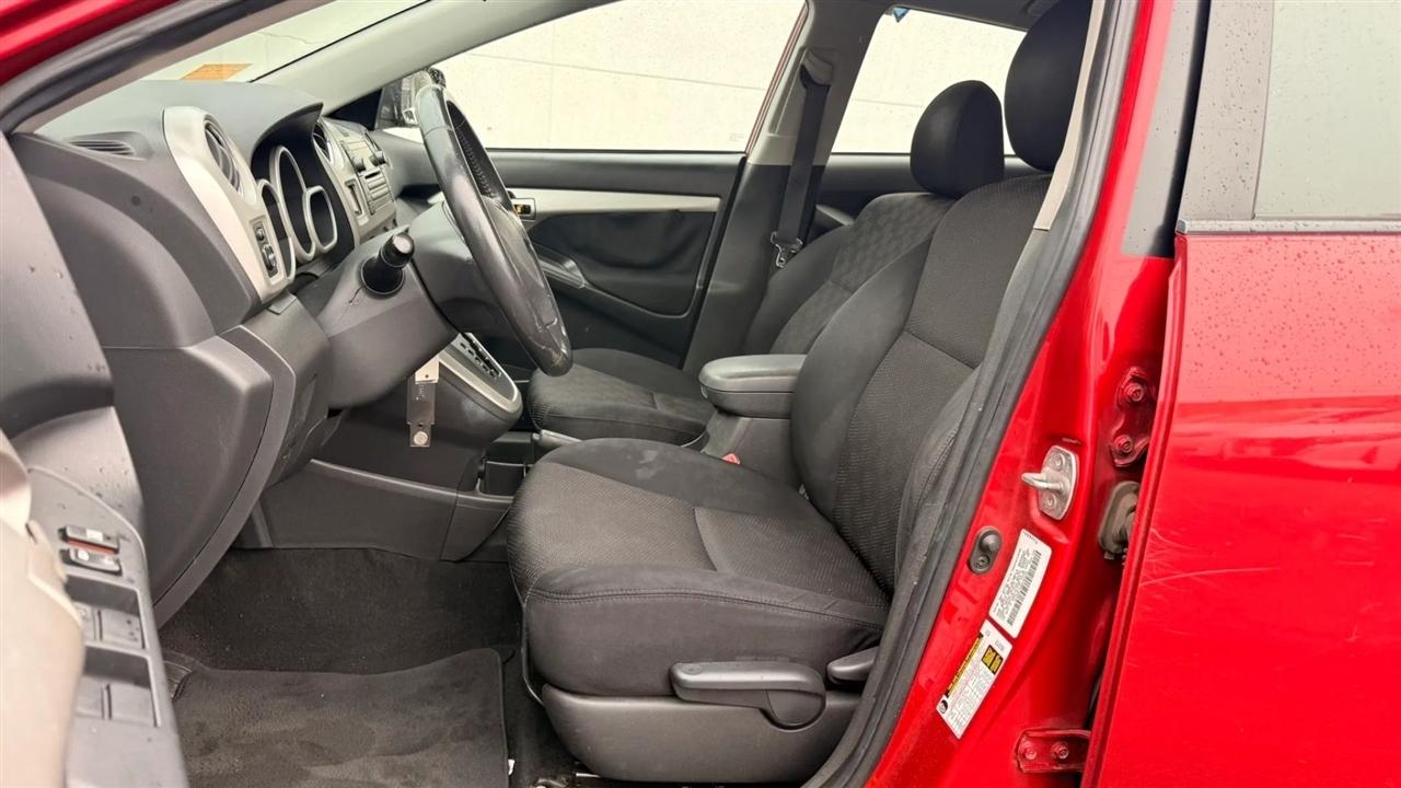 Pontiac Vibe AWD 2009