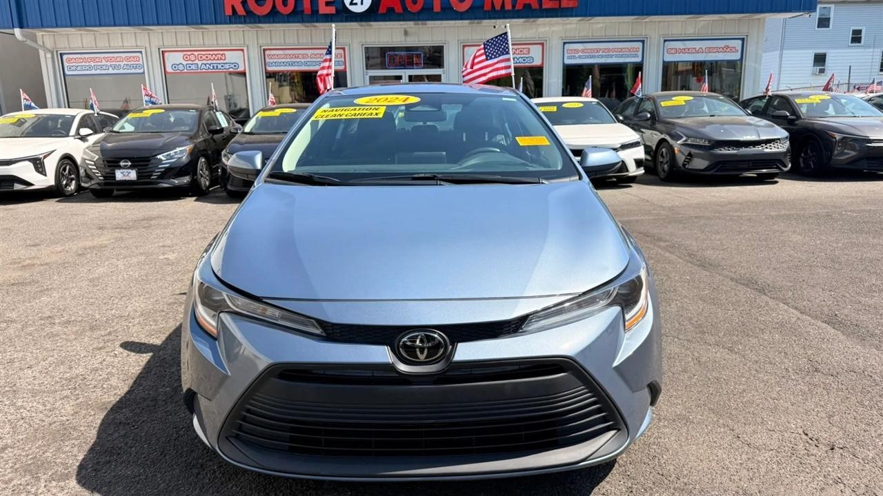 Toyota Corolla LE 2024