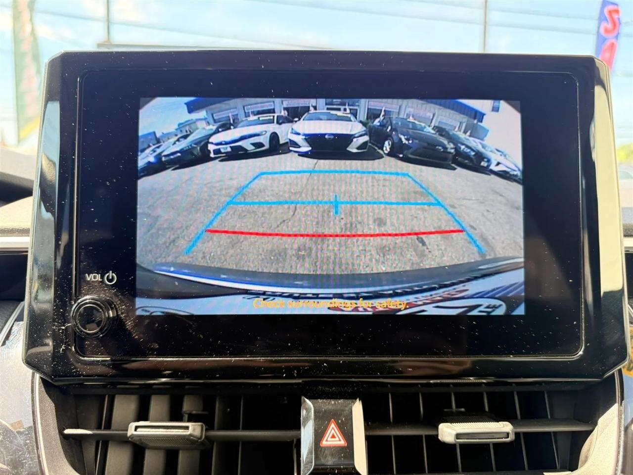 Toyota Corolla LE 2024