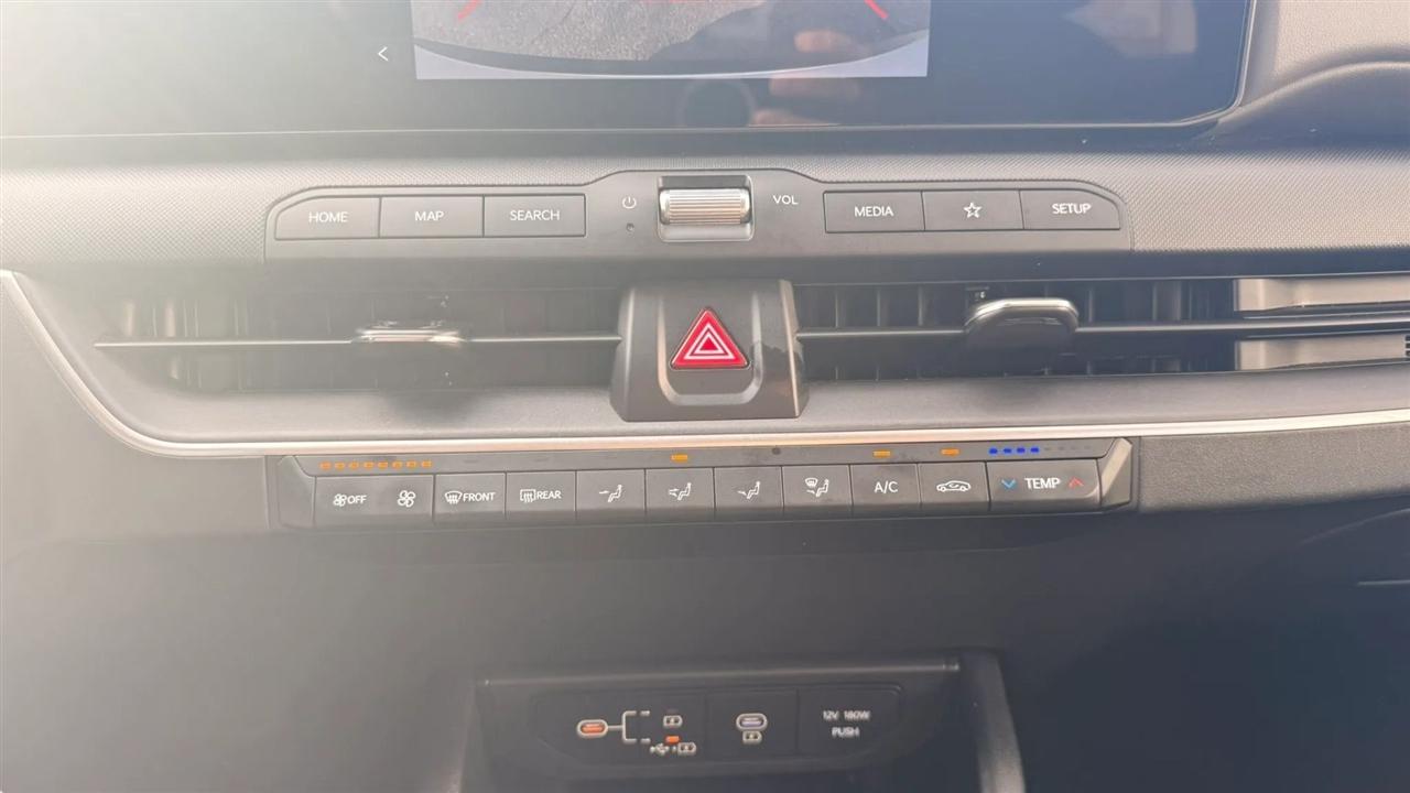 Kia K4 LXS 2025