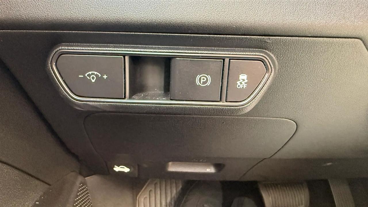 Kia K4 LXS 2025