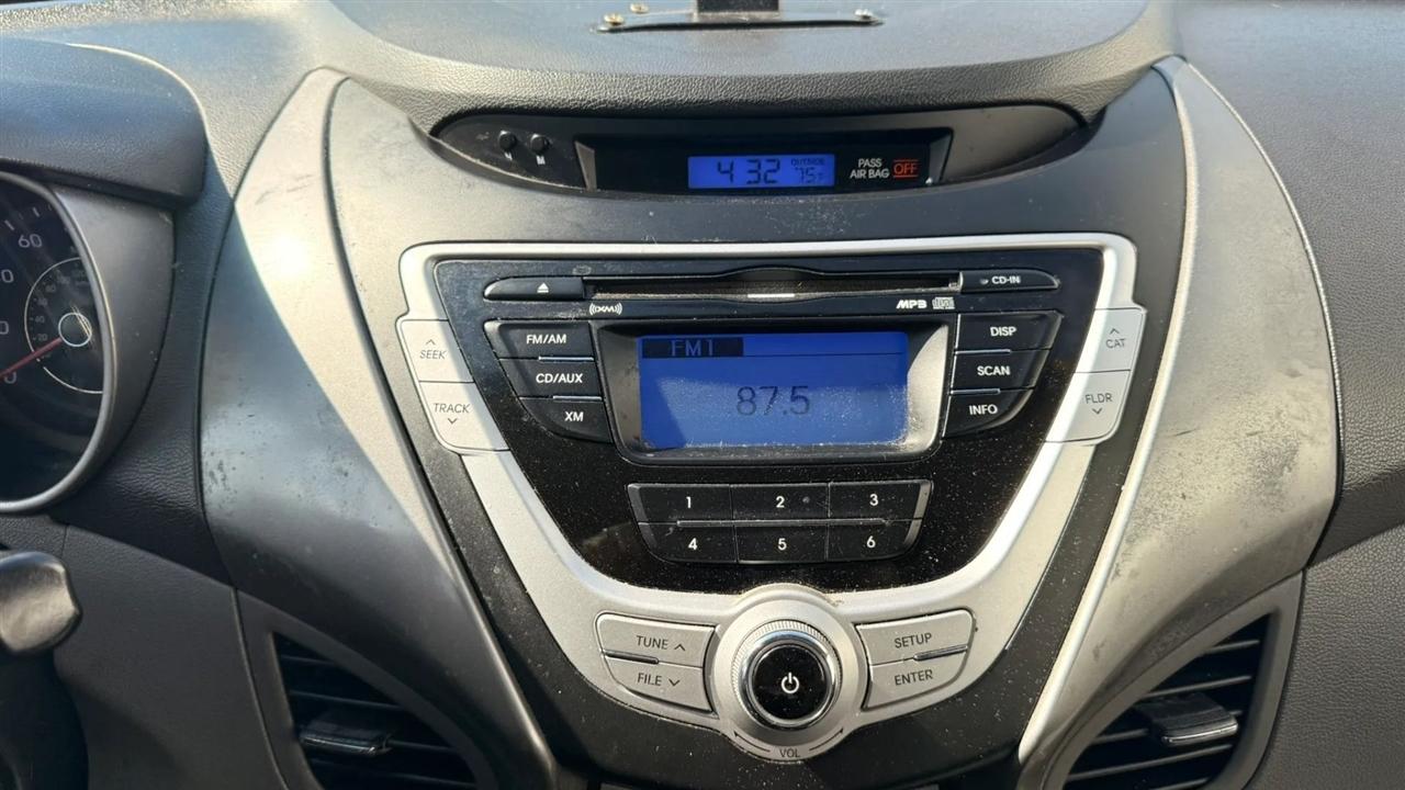 Hyundai Elantra GLS A/T 2012