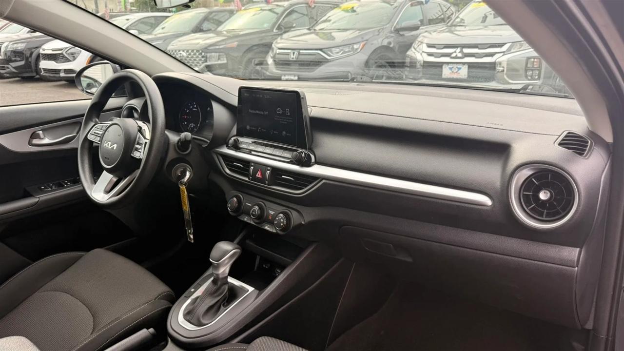 Kia Forte LXS 2024