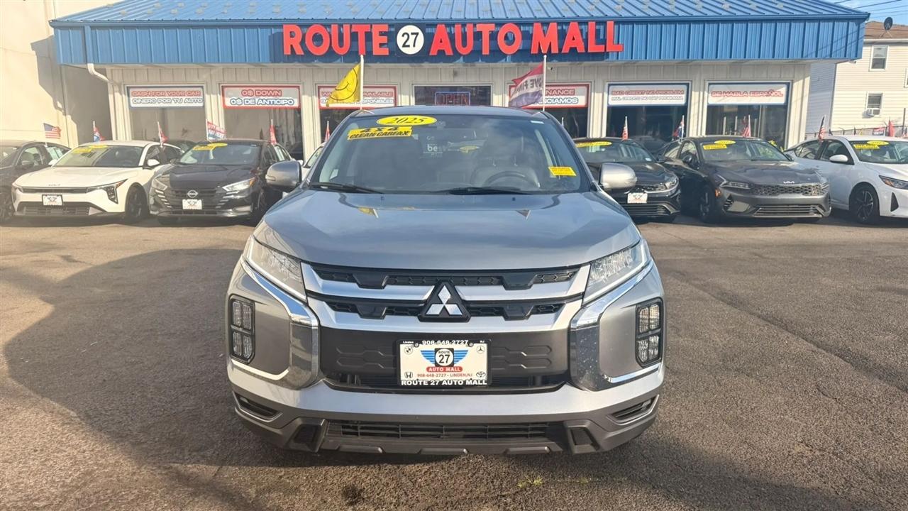 Mitsubishi Outlander Sport 2.0 ES 4WD 2025