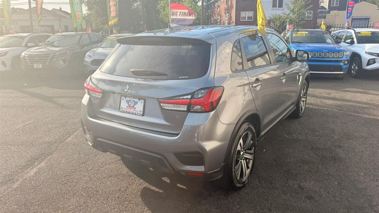 Mitsubishi Outlander Sport 2.0 ES 4WD 2025