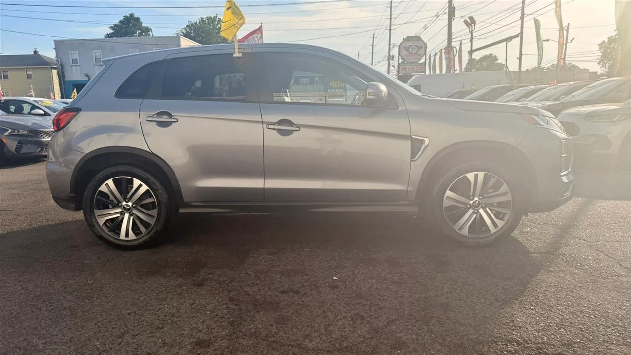 Mitsubishi Outlander Sport 2.0 ES 4WD 2025
