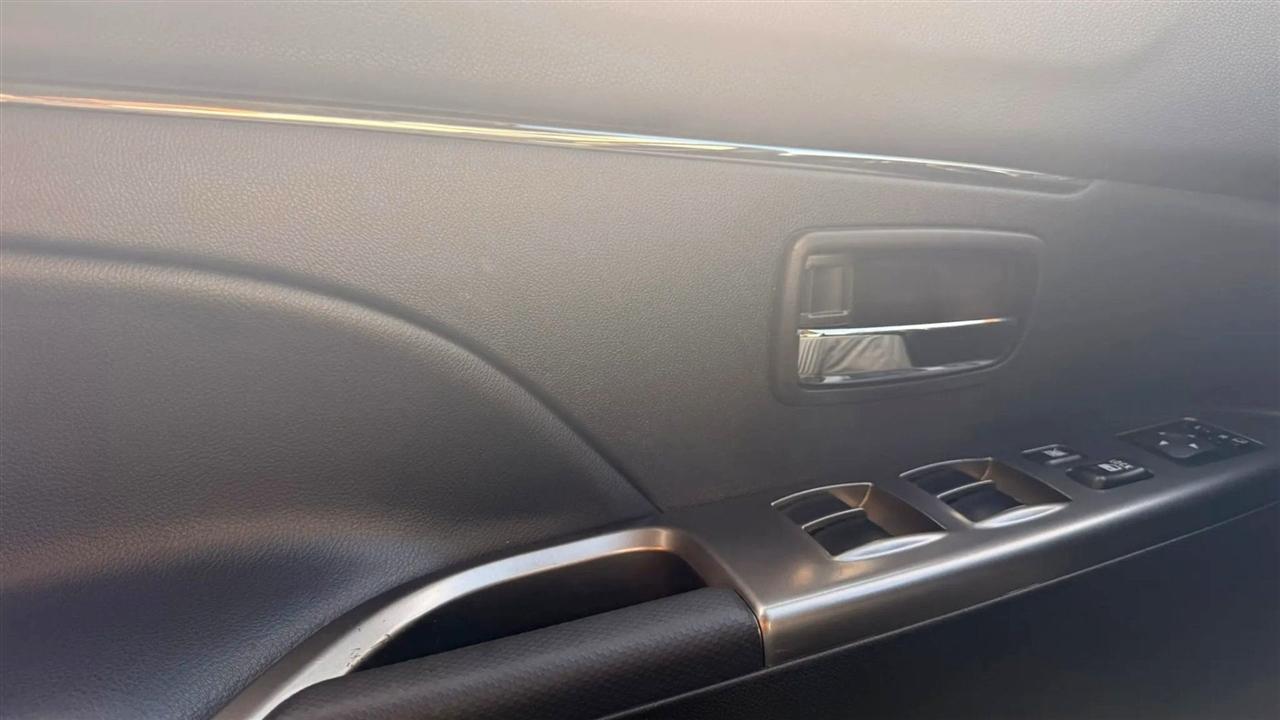 Mitsubishi Outlander Sport 2.0 ES 4WD 2025