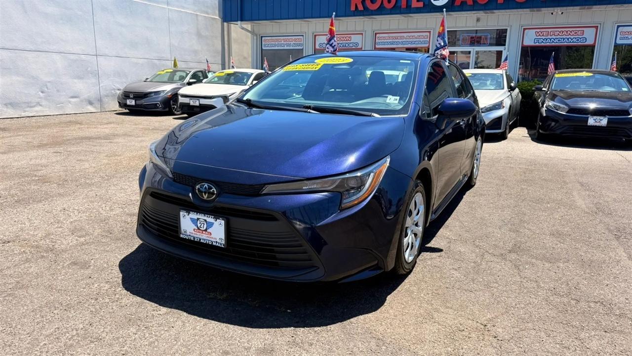 Toyota Corolla LE 2023