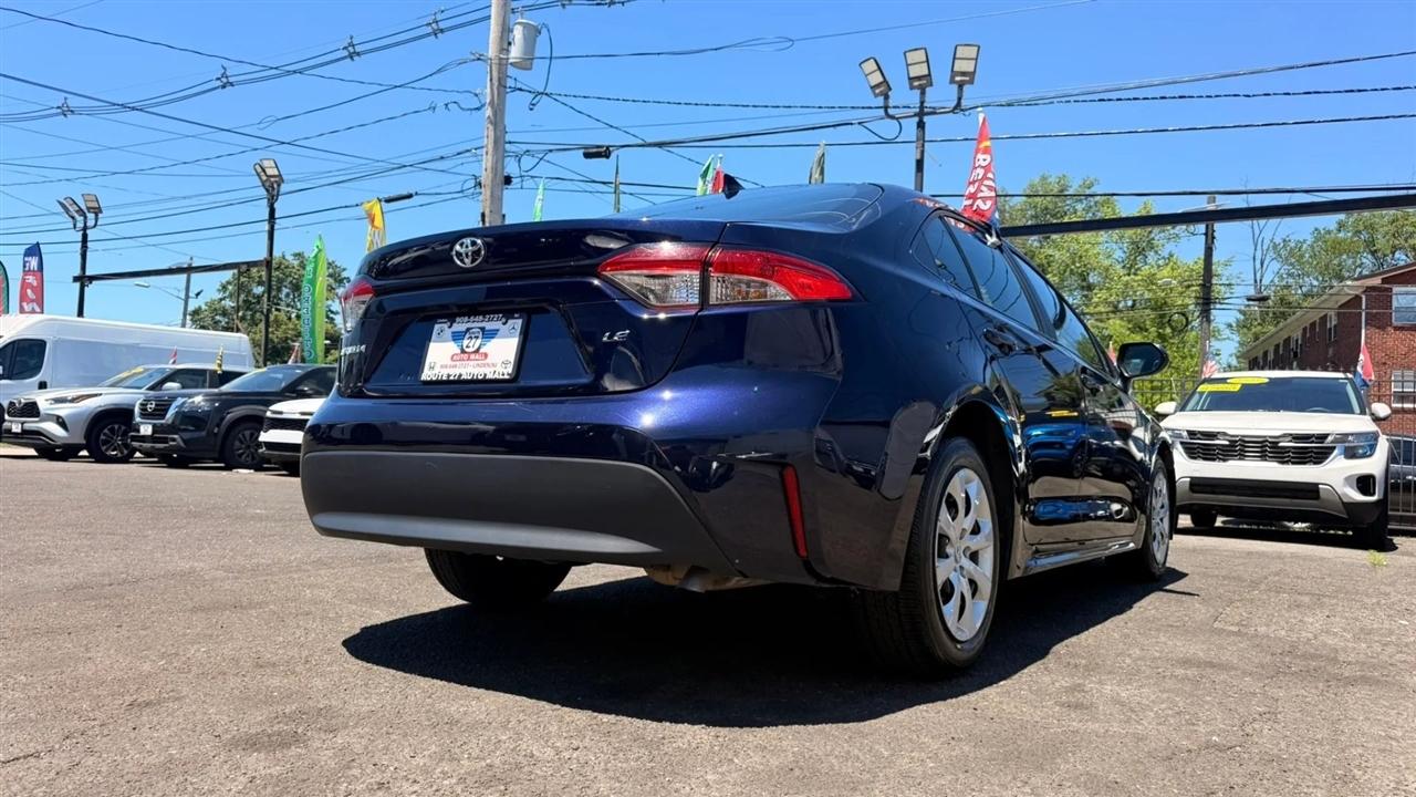 Toyota Corolla LE 2023