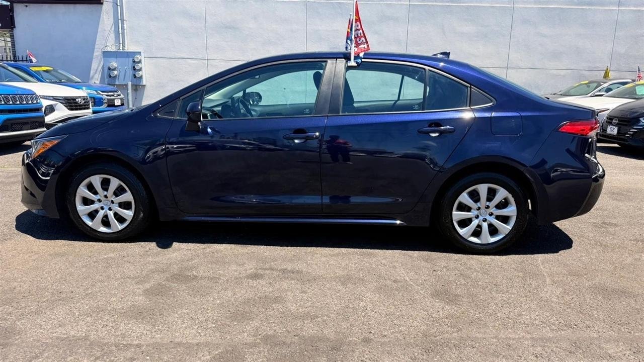 Toyota Corolla LE 2023