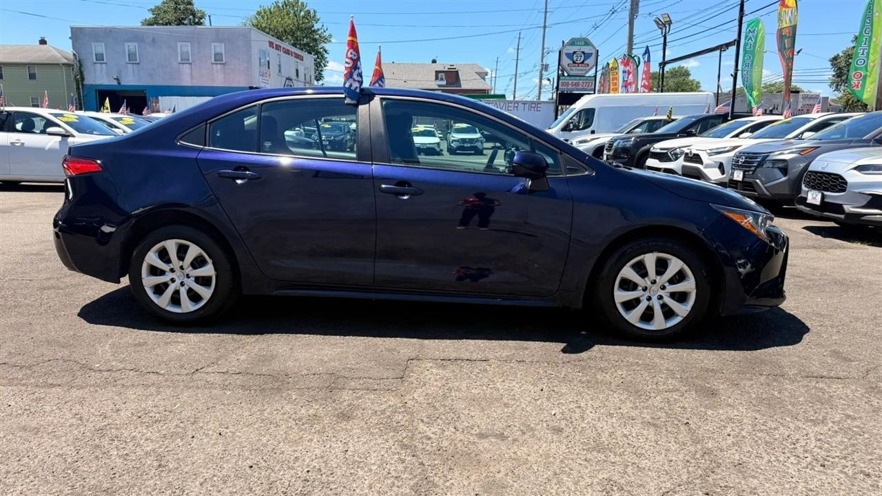 Toyota Corolla LE 2023