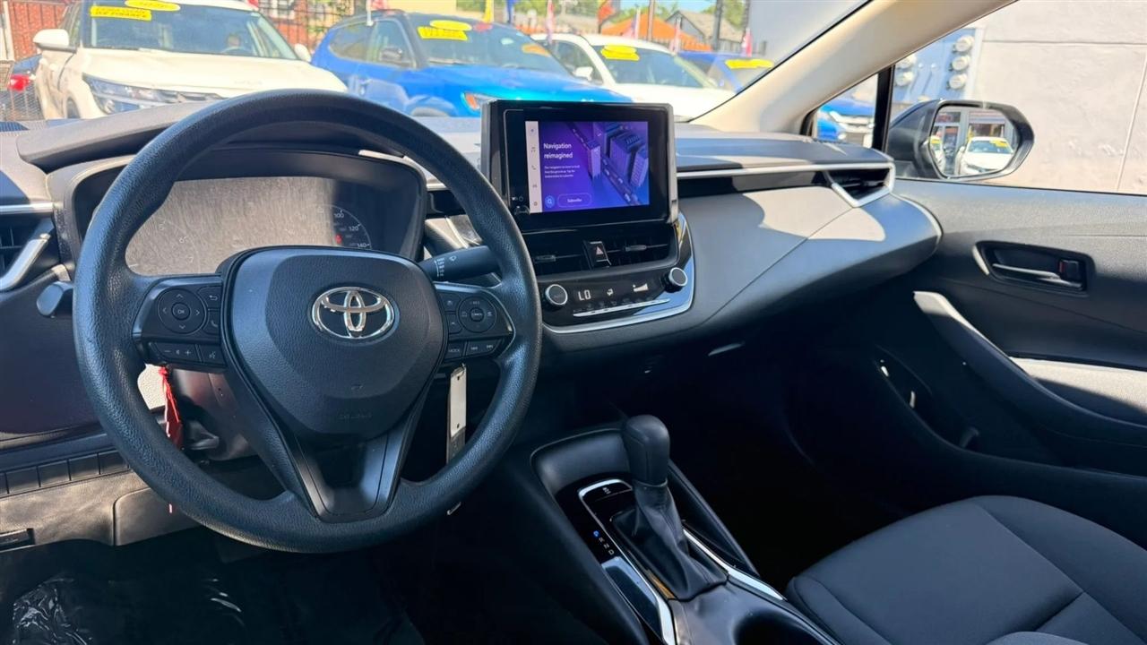 Toyota Corolla LE 2023
