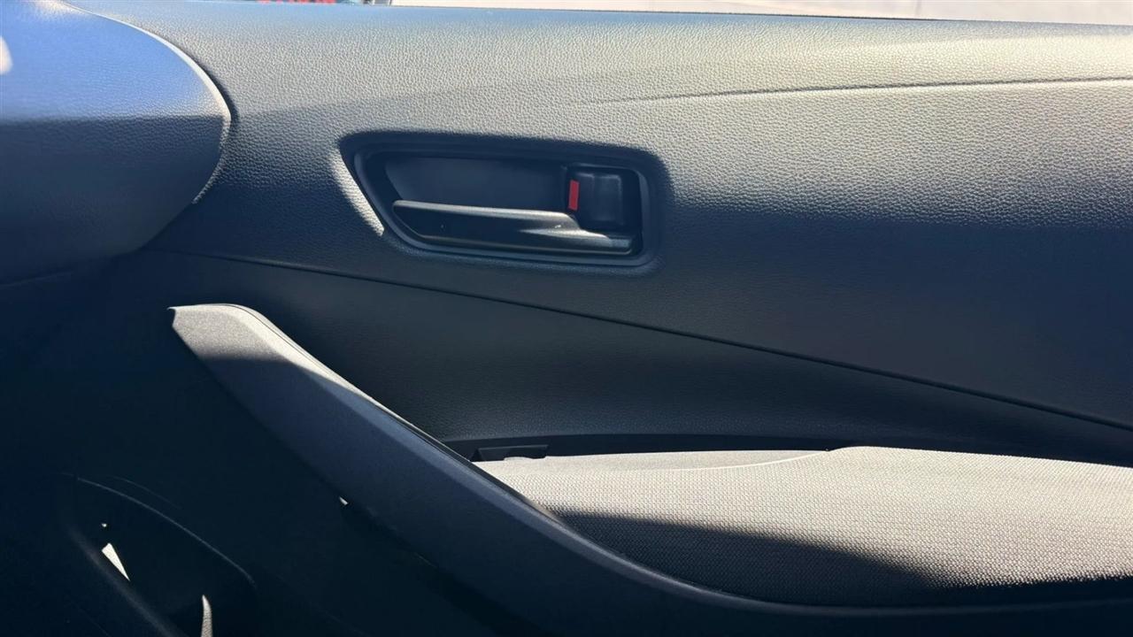 Toyota Corolla LE 2023