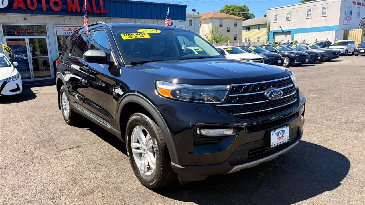 Ford Explorer XLT AWD 2023