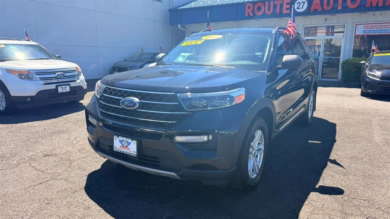 Ford Explorer XLT AWD 2023
