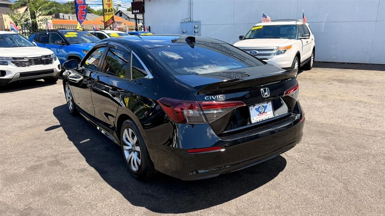 Honda Civic LX Sedan CVT 2025