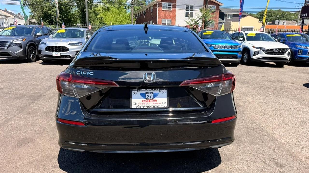 Honda Civic LX Sedan CVT 2025