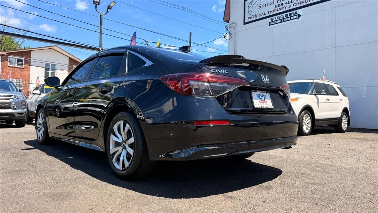 Honda Civic LX Sedan CVT 2025