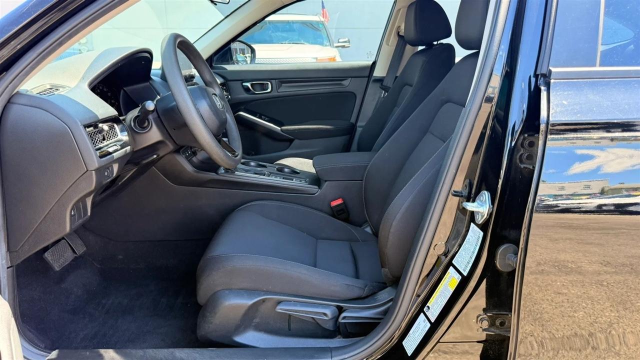 Honda Civic LX Sedan CVT 2025