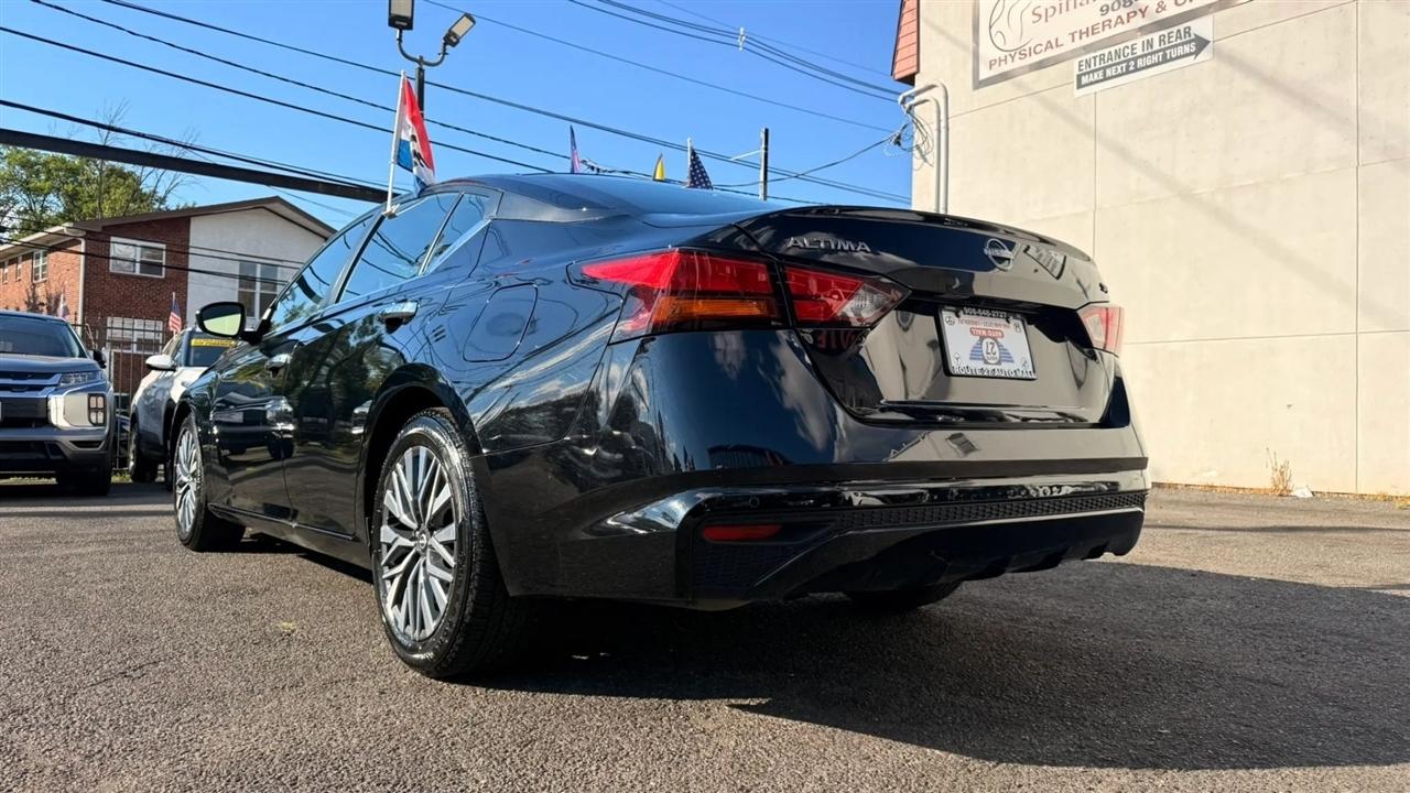 Nissan Altima 2.5 SV 2024