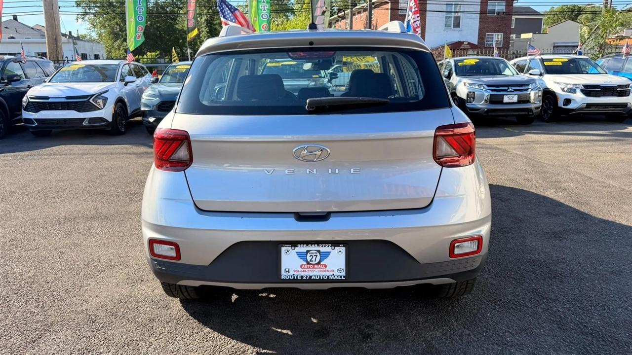 Hyundai Venue SEL 2025