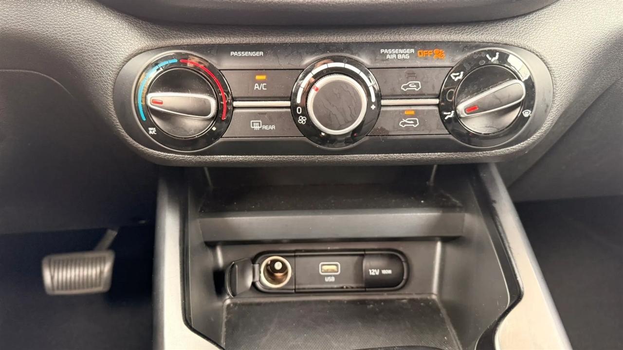 Kia Soul LX CVT 2024