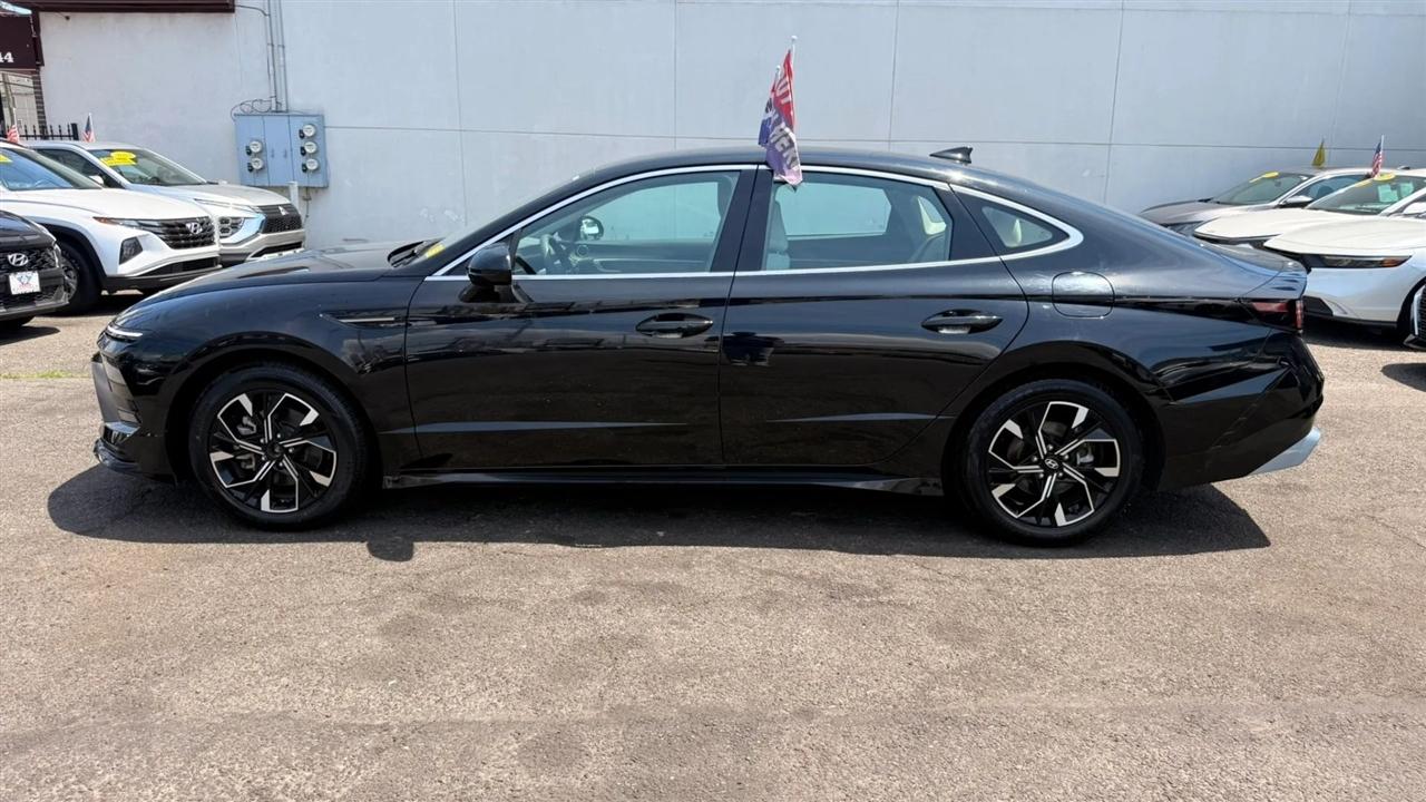 Hyundai Sonata SEL 2025