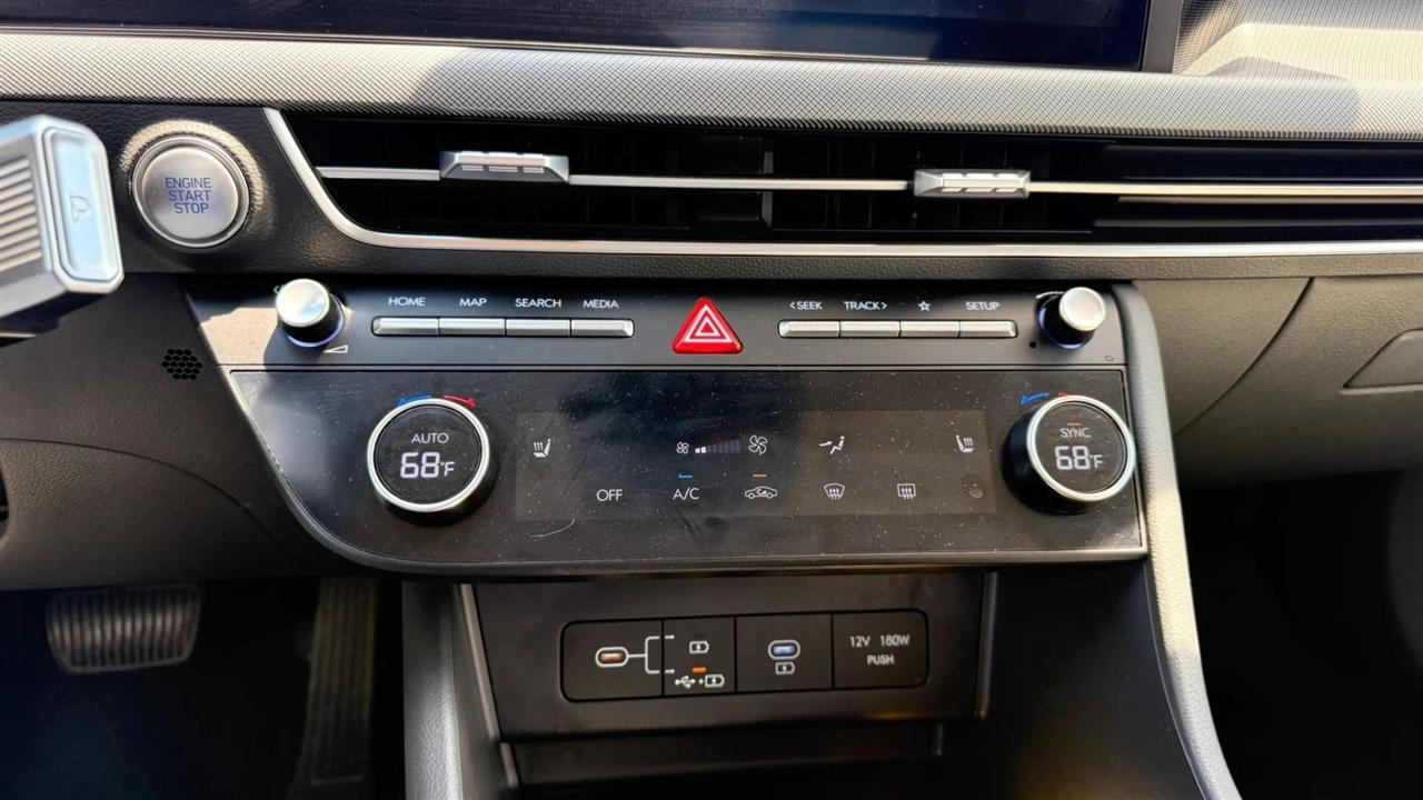 Hyundai Sonata SEL 2025