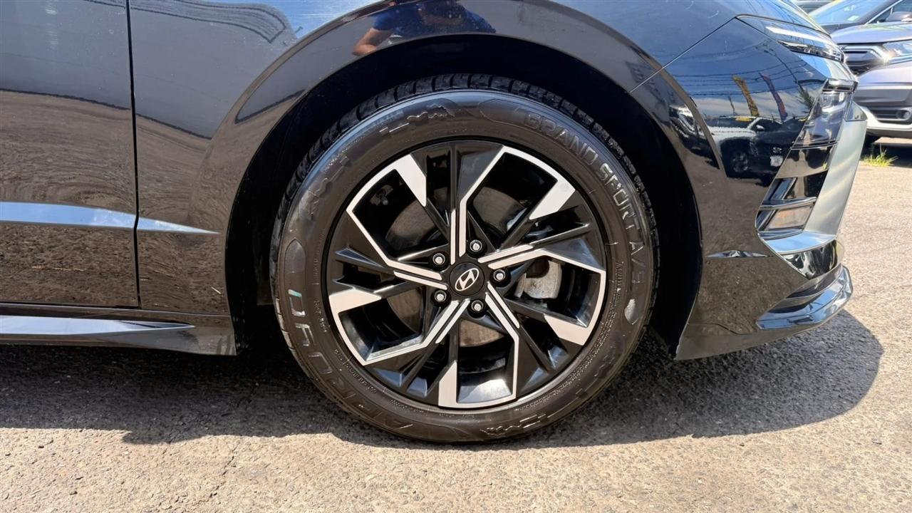 Hyundai Sonata SEL 2025