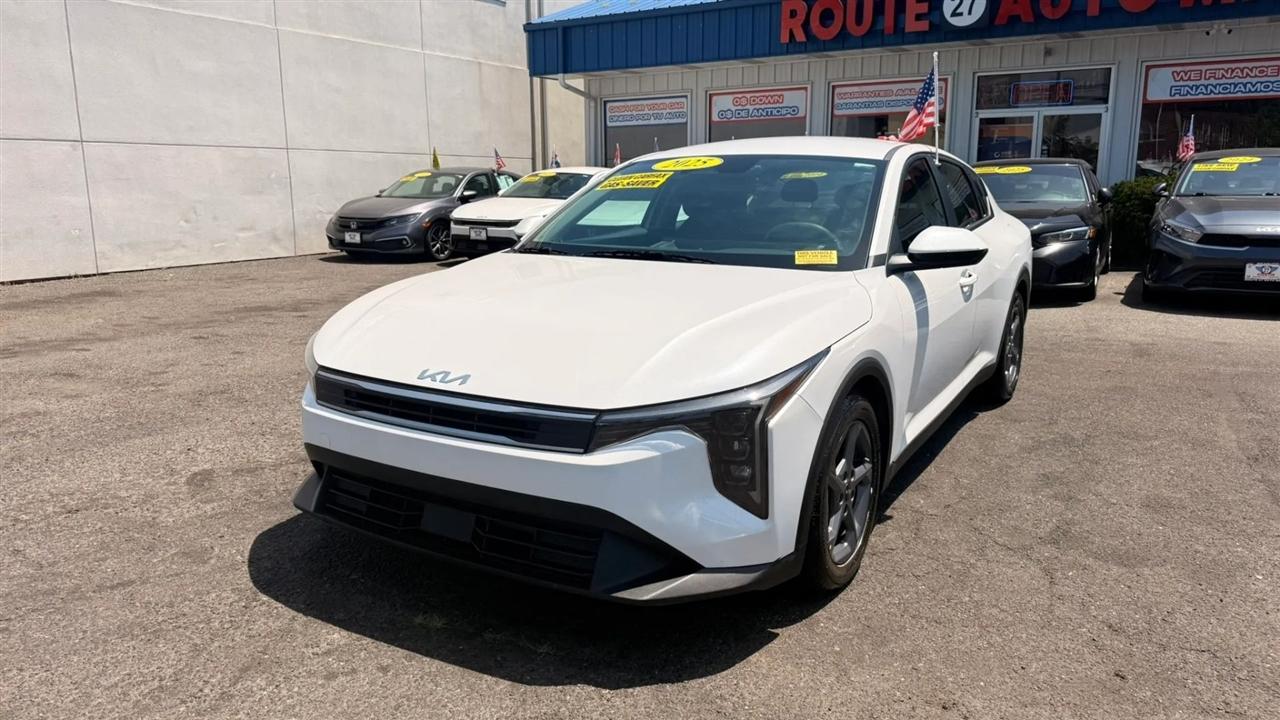 Kia K4 LXS 2025
