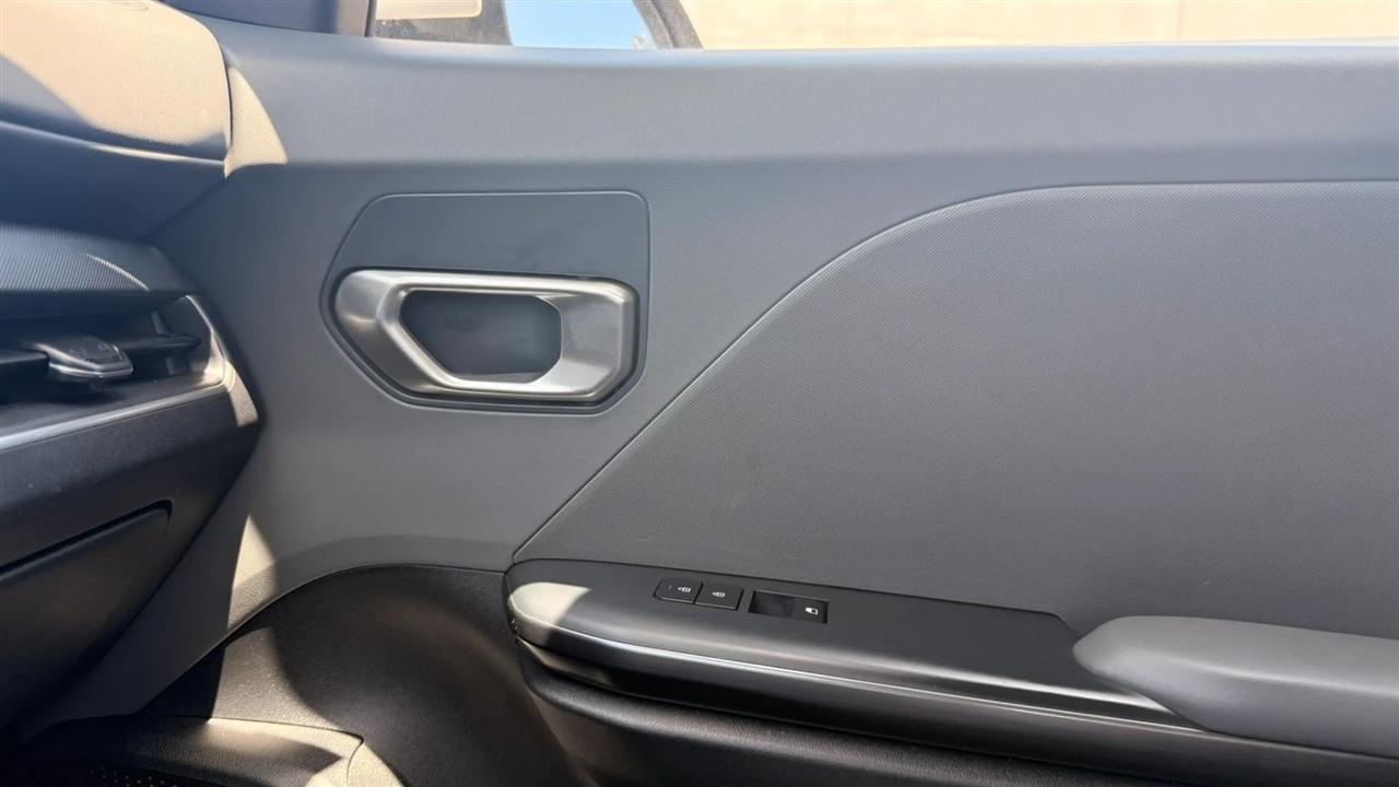 Kia K4 LXS 2025