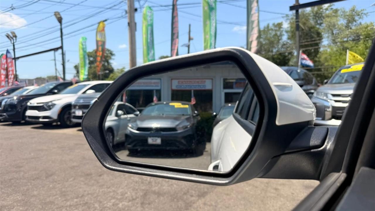 Kia K4 LXS 2025