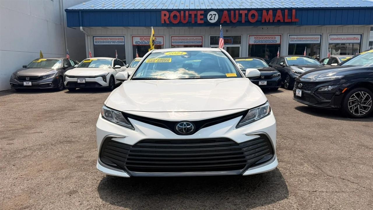 Toyota Camry LE 2024