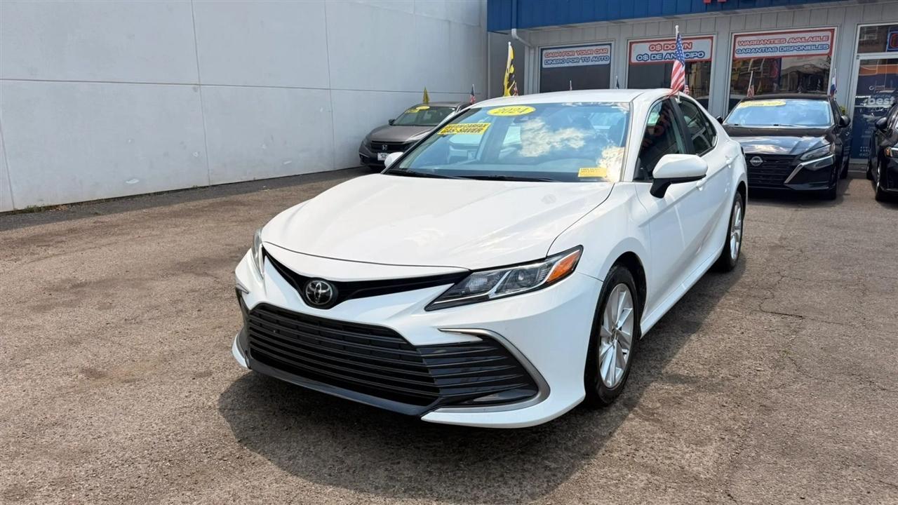 Toyota Camry LE 2024