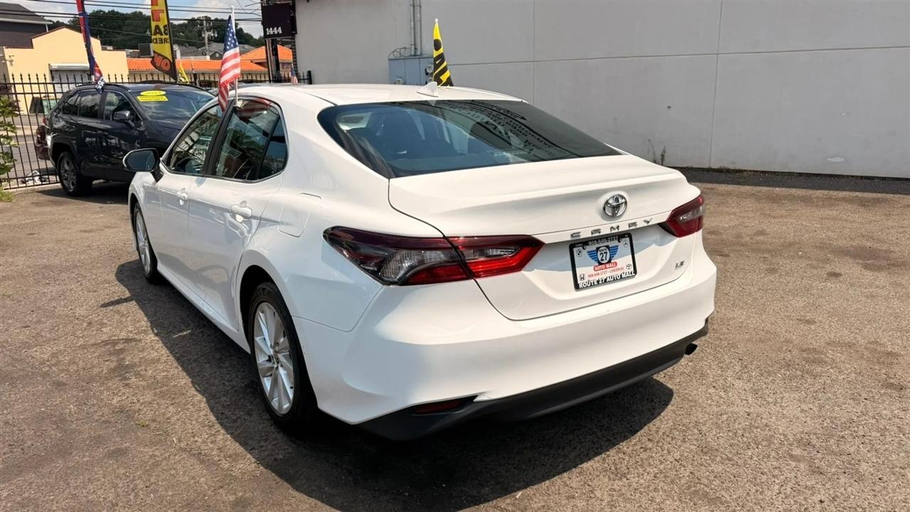 Toyota Camry LE 2024