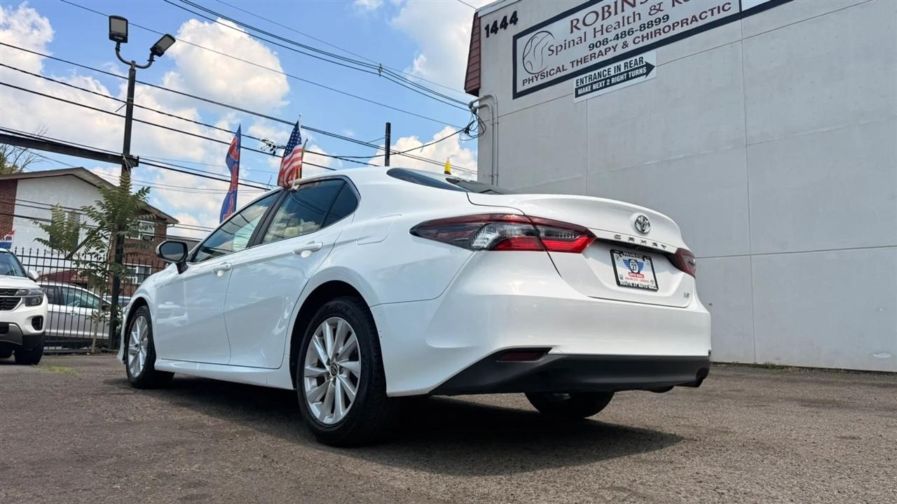 Toyota Camry LE 2024