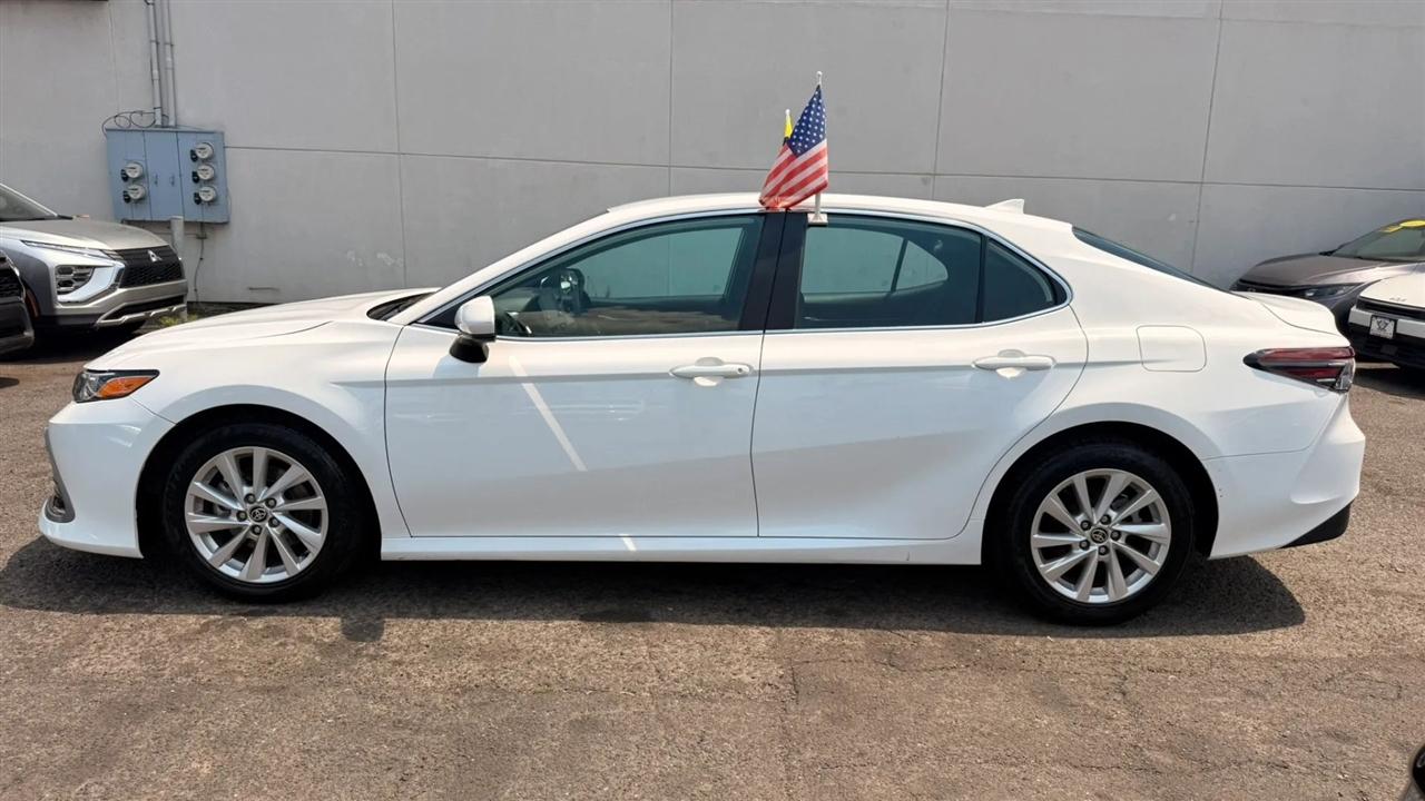 Toyota Camry LE 2024