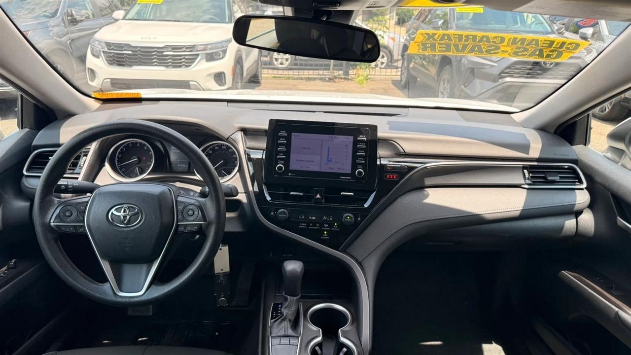 Toyota Camry LE 2024