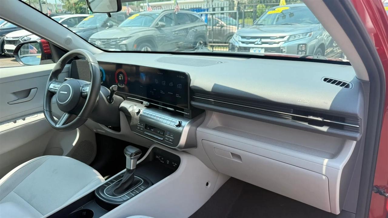 Hyundai Kona SEL 2025