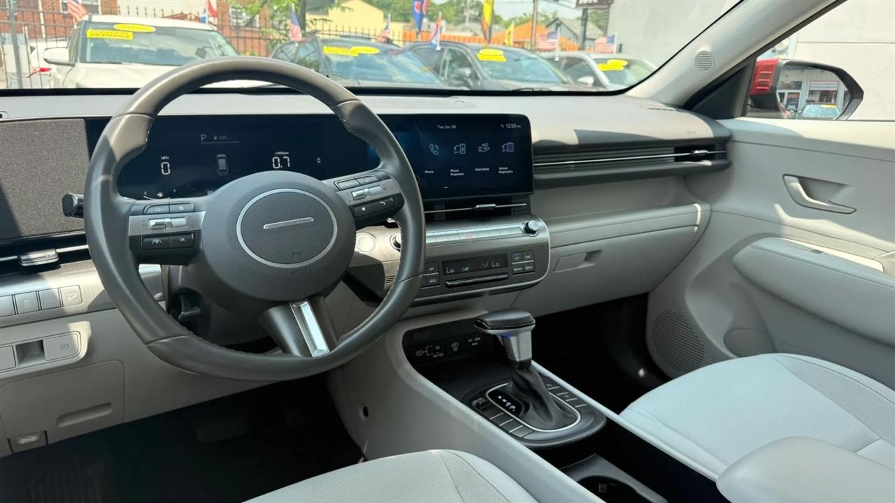 Hyundai Kona SEL 2025