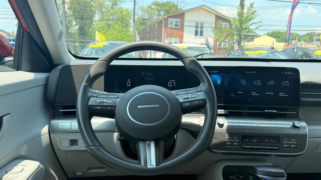 Hyundai Kona SEL 2025