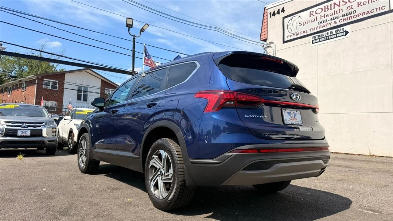 Hyundai Santa Fe SE AWD 2023