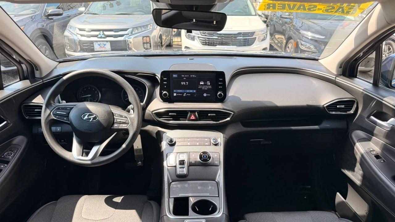 Hyundai Santa Fe SE AWD 2023